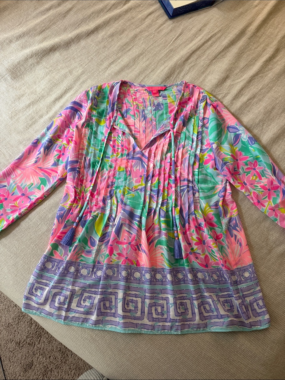 Lilly Pulitzer Pink Floral V-Neck Tunic Top